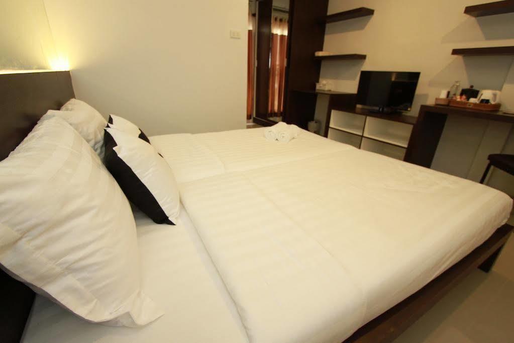 בנגקוק Bed By City Hotel מראה חיצוני תמונה